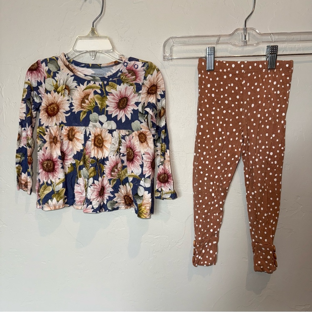Posh Peanut Soraya 2T Top and Jogger Set, VUG